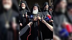 Εκκλησία Κρήτης: "Λευκός καπνός" από τον Άγιο Μηνά - Αυτοί είναι οι νέοι Μητροπολίτες σε Χανιά και Σπήλι - Βίντεο