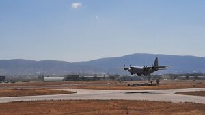 Δυστύχημα με οπαδούς του ΠΑΟΚ στη Ρουμανία: Απογειώθηκε το C-130 για να παραλάβει τις 7 σορούς