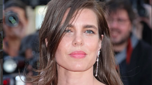 Η Σαρλότ Κασιράγκι κυκλοφόρησε βιβλίο με "φιλοσοφικές και λογοτεχνικές αναζητήσεις"