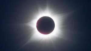 Ολική έκλειψη Ηλίου, σεληνιακές εκλείψεις και αστρονομικά φαινόμενα το 2026