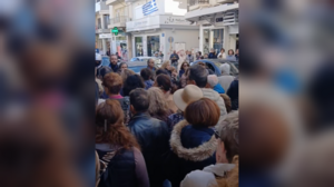 Ηράκλειο: Από την ξενάγηση στο μνημείο κατέληξαν στο... αστυνομικό μέγαρο - Εκεί και ο Δήμαρχος