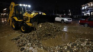 Απολογισμός της κακοκαιρίας: Δύο νεκροί, ζημιές και μεγάλα προβλήματα στην Αττική