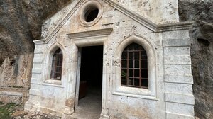 Στη Μονή Γουβερνέτου και το Καθολικό ο Ορειβατικός Σύλλογος Αγίου Νικολάου