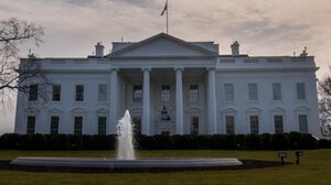 ΗΠΑ-υπουργός Οικονομικών: «Με τους νέους δασμούς τα έσοδα για το κράτος θα παραμείνουν αμετάβλητα το 2026»