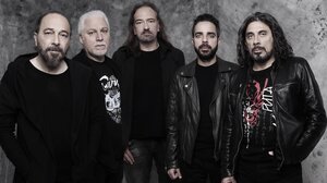 Magic De Spell: Στην Κρήτη η μακροβιότερη μπάντα της ελληνικής ροκ σκηνής!