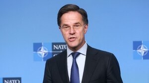 Μαρκ Ρούτε: Το ΝΑΤΟ εργάζεται στα «επόμενα βήματα» για την ενίσχυση της ασφάλειας στην Αρκτική