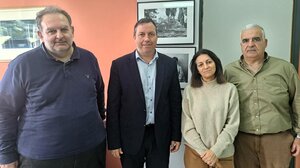 Με τους εργαζόμενους στο νοσοκομείο Αγίου Νικολάου συναντήθηκε ο Μ. Μενεγάκης