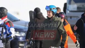 Για σκι στα Καλάβρυτα ο Κυριάκος Μητσοτάκης