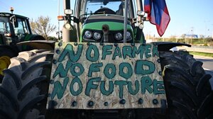 Αγρότες: Αποχωρούν σήμερα τα τρακτέρ από Νησέλι και Πράσινα Φανάρια