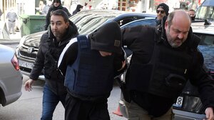 Εισαγγελική παρέμβαση για τις αναφορές του «Χαμόγελου του Παιδιού» για το περιβάλλον του 16χρονου που συνελήφθη