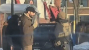 Υπουργείο Εσωτερικής Ασφάλειας ΗΠΑ: Δύο ομοσπονδιακοί πράκτορες πυροβόλησαν τον Άλεξ Πρέτι