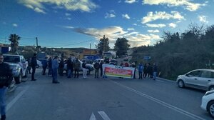 Έκλεισαν συμβολικά τον κόμβο Πεζών οι αγροτοκτηνοτρόφοι