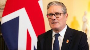 Στάρμερ: Η Βρετανία "δεν θα χύσει ούτε ένα δάκρυ" για το τέλος του καθεστώτος Μαδούρο