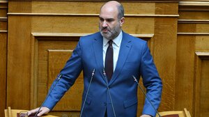 Βουλή: Ομόφωνη εισήγηση για την άρση ασυλίας του βουλευτή της ΝΔ Δημήτρη Μαρκόπουλου