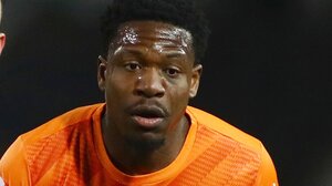 Συγκλονιστικός Ισέκα: «Έχω δεχθεί ρατσιστικά σχόλια κι αυτή είναι η ιστορία μου...»