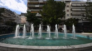 Καλλιθέα: «Επικράτησε χάος» - Στιγμές αγωνίας περιγράφει ο άνδρας που έκανε ΚΑΡΠΑ στο κοριτσάκι