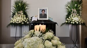 Στο Α΄ Νεκροταφείο το «τελευταίο αντίο» στην Άννα Ψαρούδα Μπενάκη 