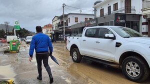 Λήμνος: Κλειστά σχολεία και αδιάβατοι δρόμοι από την κακοκαιρία 