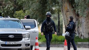 Φάρσα το τηλεφώνημα για βόμβα στα δικαστήρια της Ευελπίδων