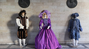 Βενετσιάνικες στολές "ζωντάνεψαν" τη Λότζια - Φωτογραφίες