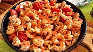 Γαρίδες σαγανάκι με φέτα