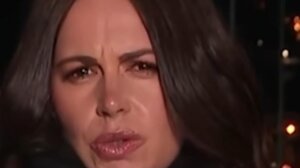 Χειμερινοί Ολυμπιακοί Αγώνες: Viral η δημοσιογράφος που έδινε ρεπορτάζ μεθυσμένη - Βίντεο