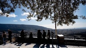 Καιρός: Ηλιοφάνεια και άνοδος της θερμοκρασίας σε όλη τη χώρα