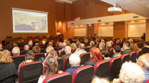 Ηράκλειο: Μάγεψε το κοινό η Τασούλα Μ. Μαρκομιχελάκη στις «Μικρές Ιστορίες της Πόλης»