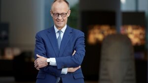 Τέσσερα χρόνια πολέμου: Η Γερμανία θα βοηθήσει την Ουκρανία όπου και όσο μπορεί, δηλώνει ο Μερτς