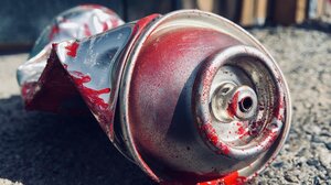 Ηράκλειο: Σύνθημα του Ρουβίκωνα έξω από τη Στρατολογική Υπηρεσία Κρήτης