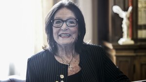 Το βραβείο στη Νάνα Μούσχουρη και η αναφορά στον Καζαντζάκη