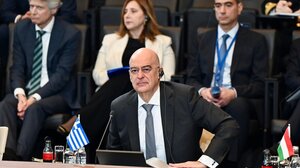 Εκσυγχρονισμός Ενόπλων Δυνάμεων και «Ασπίδα του Αχιλλέα» στο επίκεντρο της παρέμβασης Δένδια στο ΝΑΤΟ