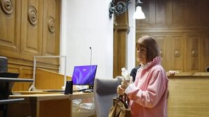 Η Ζιζέλ Πελικό αποκαλύπτει ότι οι δικηγόροι του συζύγου της θέλησαν να παρουσιάσουν τους βιασμούς της ως sex tape