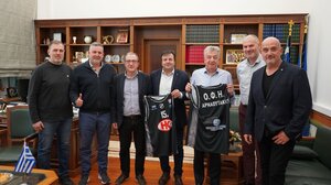 Συνάντηση Σταύρου Αρναουτάκη με τη Διοικούσα Επιτροπή Μπάσκετ του ΟΦΗ