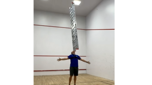 Ρεκόρ Γκίνες: Κράτησε μια σκάλα στο πηγούνι του για 19 λεπτά και 11 δευτερόλεπτα