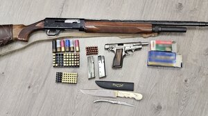 Ρέθυμνο: Με καραμπίνα, πιστόλι και άλλα ... πολεμοφόδια συνελήφθη 57χρονος