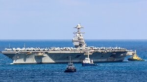 Με το αεροπλανοφορό Ford στη Σούδα ο Τραμπ προειδοποιεί το Ιράν για «πολύ κακή ημέρα»