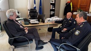 Συνάντηση Καλοκαιρινού με τον νέο Γενικό Περιφερειακό Αστυνομικό Διευθυντή Κρήτης και τον Αστυνομικό Διευθυντή Ηρακλείου