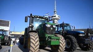 Θεσσαλονίκη: Τρακτέρ στο κέντρο της πόλης με αφορμή την 31η Διεθνή Έκθεση «Agrotica»