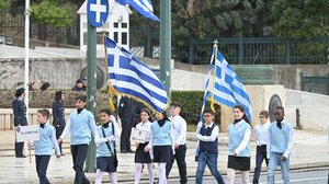Ολοκληρώθηκε η μαθητική παρέλαση στην Αθήνα	