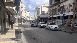 Καλοκαιρινού: Λουκέτα και άδεια καταστήματα στην καρδιά του Ηρακλείου - Τί οδήγησε στην ερήμωσή της
