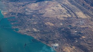 Ηνωμένα Αραβικά Εμιράτα: Πυρκαγιά σε πετρελαϊκές εγκαταστάσεις στο λιμάνι Φουτζάιρα