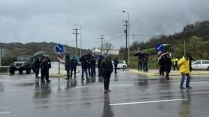 Διαμαρτυρία στη διασταύρωση-καρμανιόλα μετά το θανατηφόρο τροχαίο