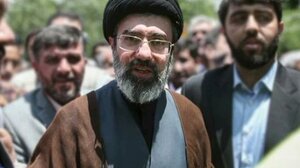 Ψάχνουν το «φάντασμα» του Μοτζταμπά Χαμενεΐ