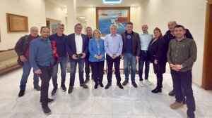 Συνάντηση Περιφερειάρχη Κρήτης με τη ΔΟΕ για τις ανάγκες της Πρωτοβάθμιας Εκπαίδευσης