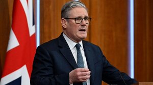 Στάρμερ: Δεν είναι δικός μας πόλεμος, δεν θα παρασυρθούμε