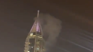 Ένας νεκρός από θραύσματα πυραύλου του Ιράν στο Ντουμπάι