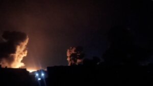 Πόλεμος στη Μέση Ανατολή: Μπαράζ βομβαρδισμών και εκρήξεων στην Τεχεράνη