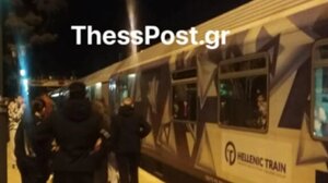 Τελείωσε μετά από δύο ώρες η ταλαιπωρία για τους επιβάτες μετά από βλάβη σε τρένο