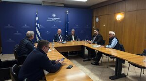 Ποια βεντέμα; Όλα αλλάζουν πλέον στην ελαιοκαλλιέργεια! - "Καμπανάκι" Τζεδάκη για δακοκτονία και ξηρασία